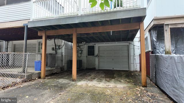 3520 CHURCHILL LN, Philadelphia, PA 19114