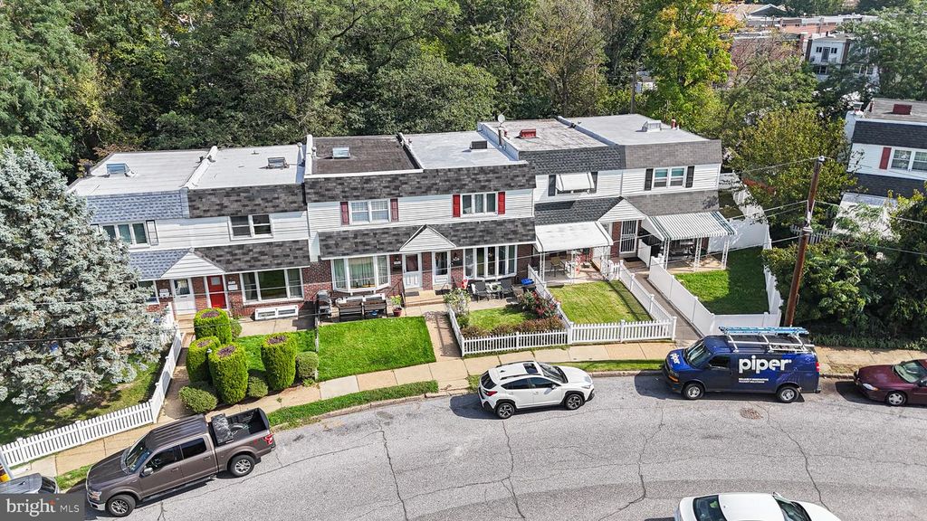3520 CHURCHILL LN, PHILADELPHIA, PA 19114 — photo 2