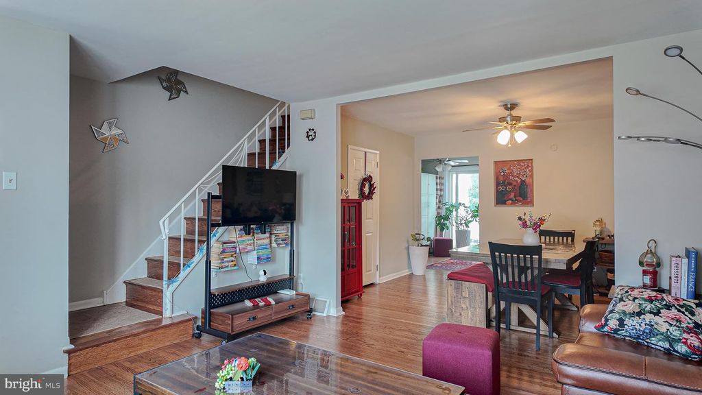3520 CHURCHILL LN, PHILADELPHIA, PA 19114 — photo 3
