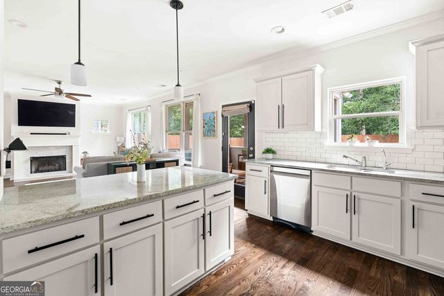 124 Sisson Avenue NE, Atlanta, GA 30317