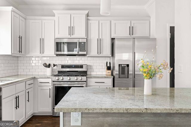 124 Sisson Avenue NE, Atlanta, GA 30317