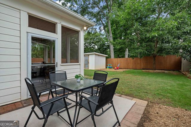 124 Sisson Avenue NE, Atlanta, GA 30317