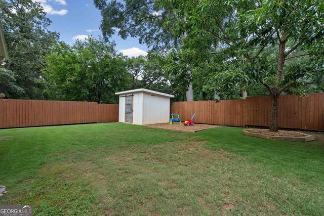 124 Sisson Avenue NE, Atlanta, GA 30317