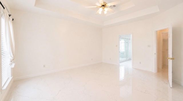 423 Blossomwood Drive, League City, TX 77573