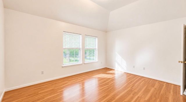 423 Blossomwood Drive, League City, TX 77573