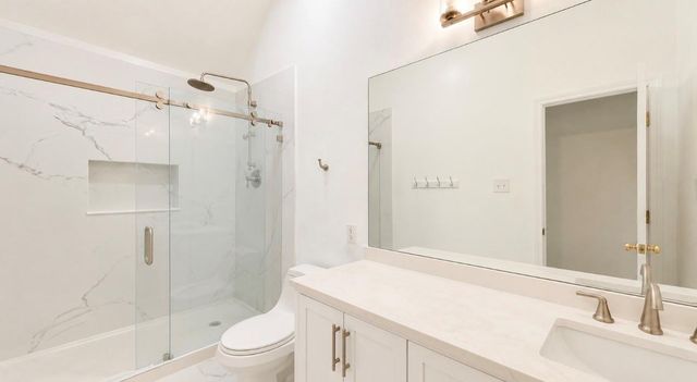 423 Blossomwood Drive, League City, TX 77573