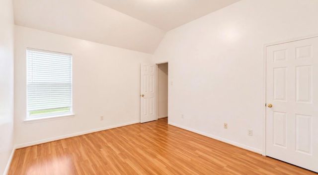 423 Blossomwood Drive, League City, TX 77573