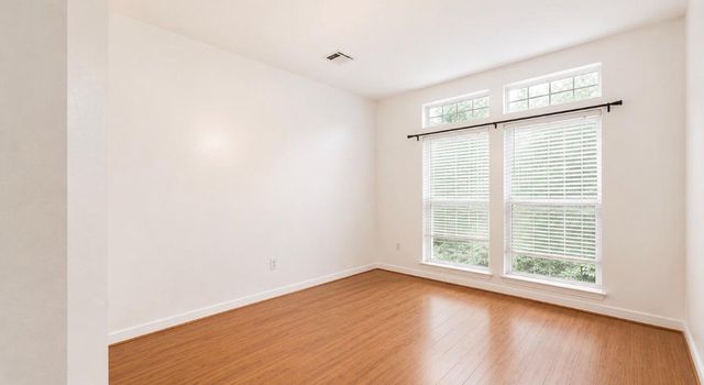 423 Blossomwood Drive, League City, TX 77573