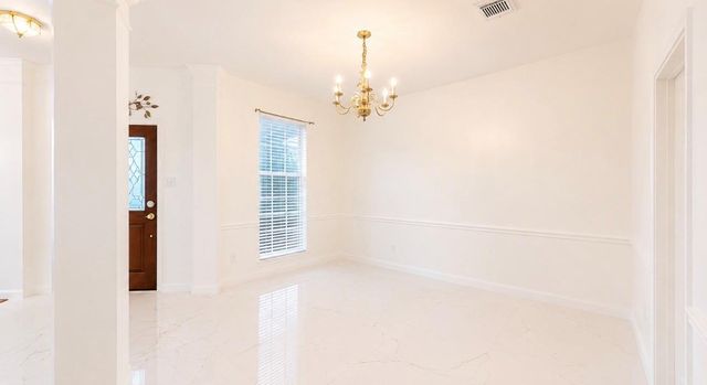 423 Blossomwood Drive, League City, TX 77573