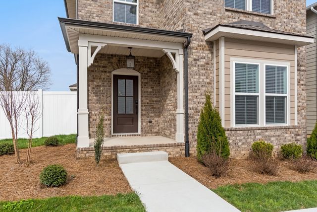 313 Jasmine Park, Hermitage, TN 37076