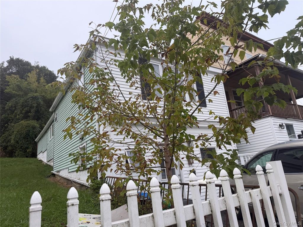 27 Havell Street, Ossining, NY 10562 — exterior