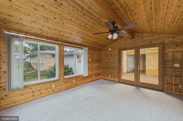 2728 Sunset Lane, Burnsville, MN 55337