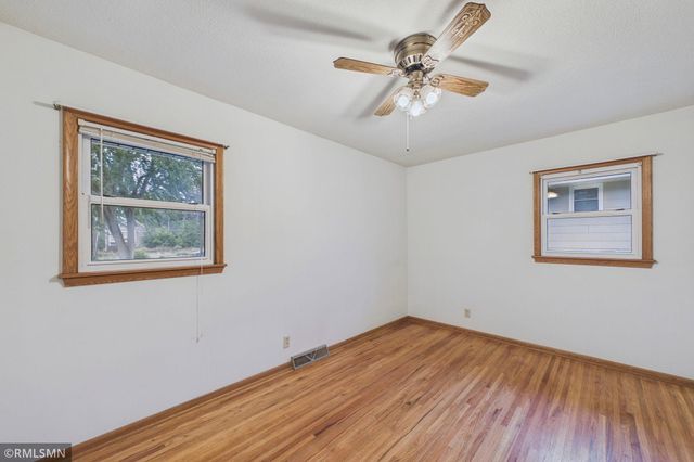2728 Sunset Lane, Burnsville, MN 55337