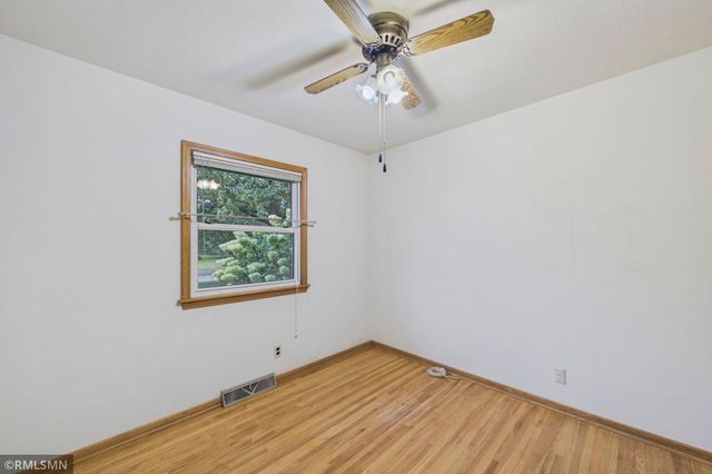 2728 Sunset Lane, Burnsville, MN 55337