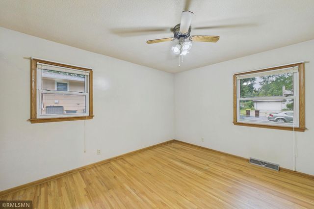 2728 Sunset Lane, Burnsville, MN 55337
