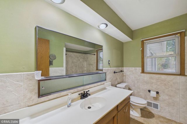 2728 Sunset Lane, Burnsville, MN 55337