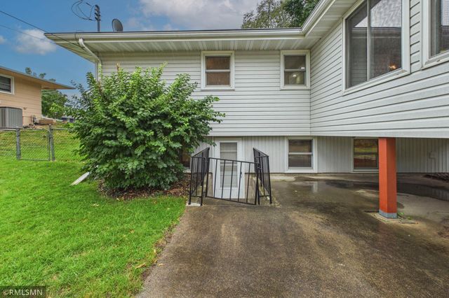 2728 Sunset Lane, Burnsville, MN 55337