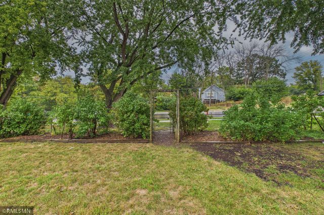 2728 Sunset Lane, Burnsville, MN 55337