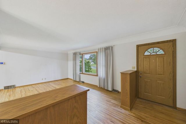 2728 Sunset Lane, Burnsville, MN 55337