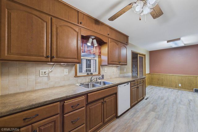 2728 Sunset Lane, Burnsville, MN 55337