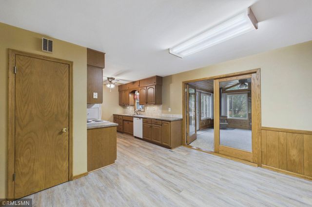 2728 Sunset Lane, Burnsville, MN 55337