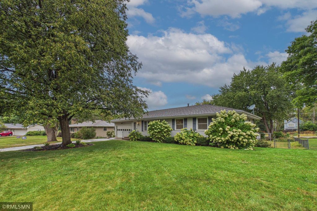 2728 Sunset Lane, Burnsville, MN 55337 — photo 3