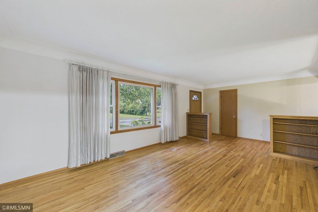 2728 Sunset Lane, Burnsville, MN 55337 — photo 4