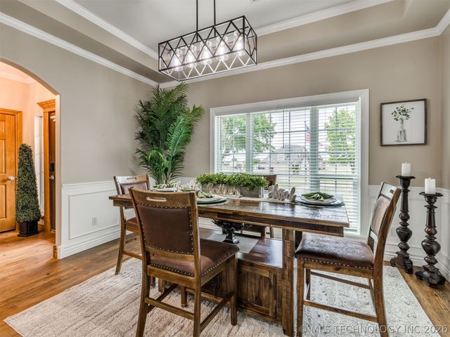 15611 E 112th Street North, Owasso, OK 74055