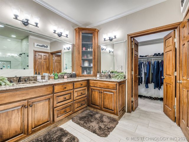 15611 E 112th Street North, Owasso, OK 74055