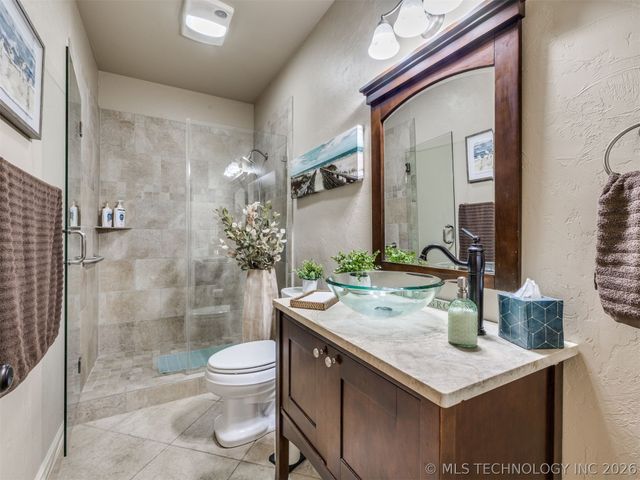 15611 E 112th Street North, Owasso, OK 74055