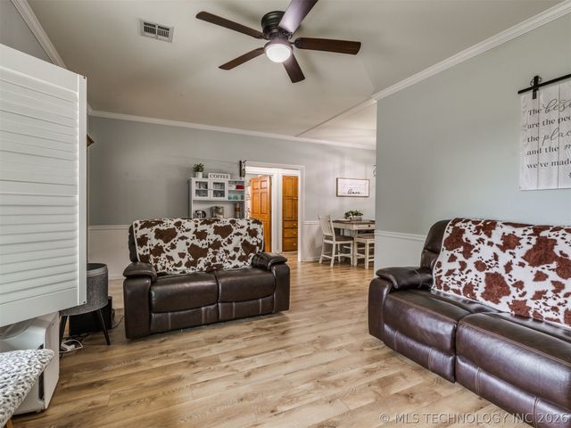15611 E 112th Street North, Owasso, OK 74055