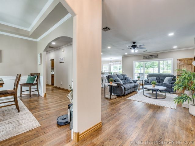 15611 E 112th Street North, Owasso, OK 74055