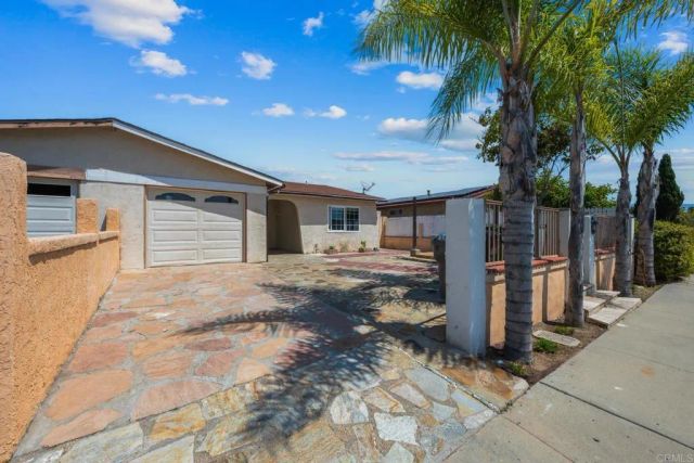 4608 Calle De Retiro, Oceanside, CA 92057