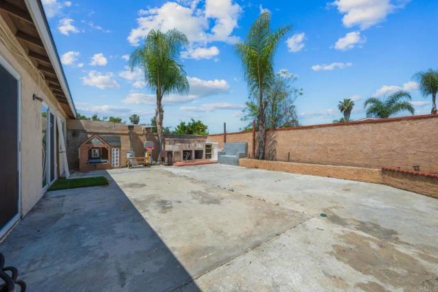 4608 Calle De Retiro, Oceanside, CA 92057