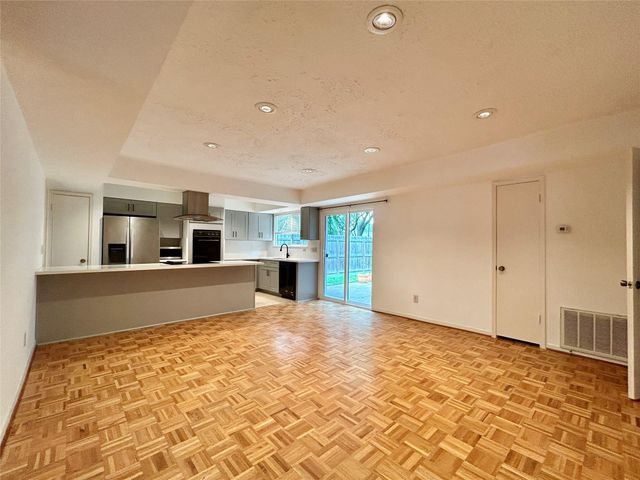 2551 Coopers Post Lane, Sugar Land, TX 77478