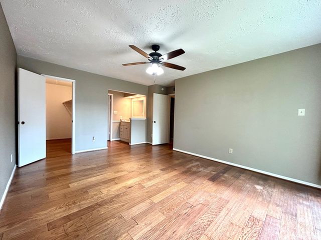 2551 Coopers Post Lane, Sugar Land, TX 77478