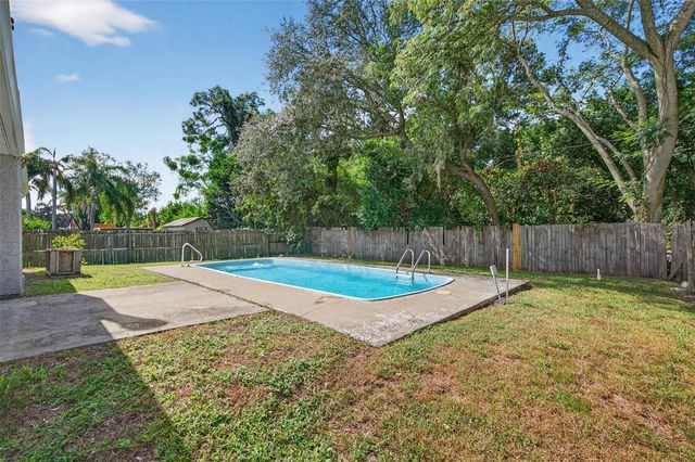 5903 CHICORY COURT, New Port Richey, FL 34653