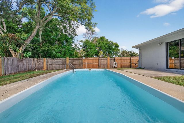 5903 CHICORY COURT, New Port Richey, FL 34653