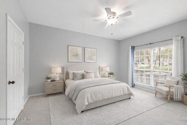 7800 POINT MEADOWS Drive 212, Jacksonville, FL 32256