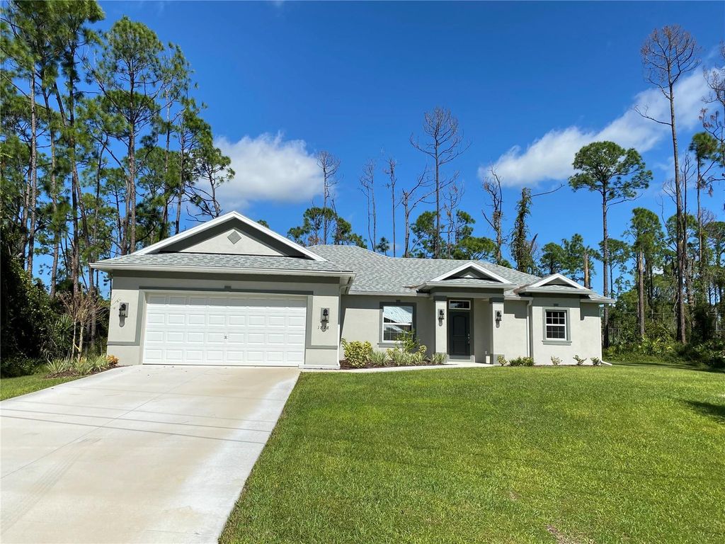 1828 SPANIEL AVENUE, North Port, FL 34288