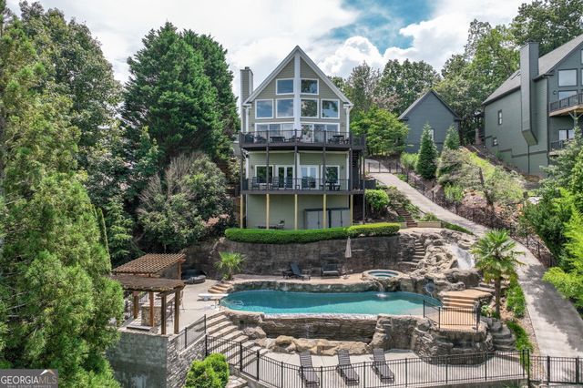 385 Pirkle Leake Road, Dawsonville, GA 30534