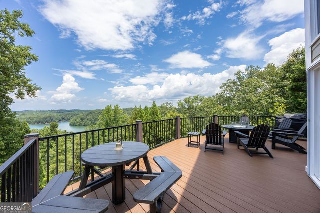 385 Pirkle Leake Road, Dawsonville, GA 30534