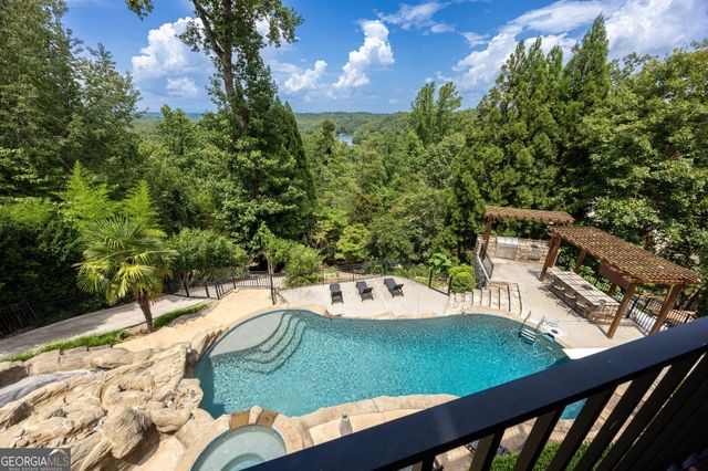 385 Pirkle Leake Road, Dawsonville, GA 30534