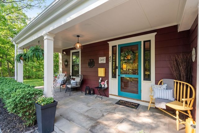 40 Kimlo Rd, Wellesley, MA 02481