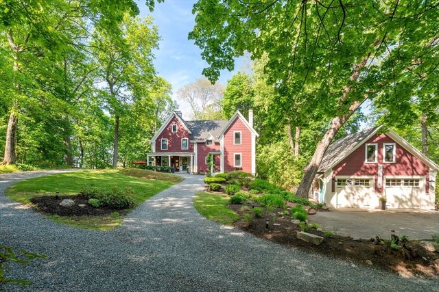 40 Kimlo Rd, Wellesley, MA 02481