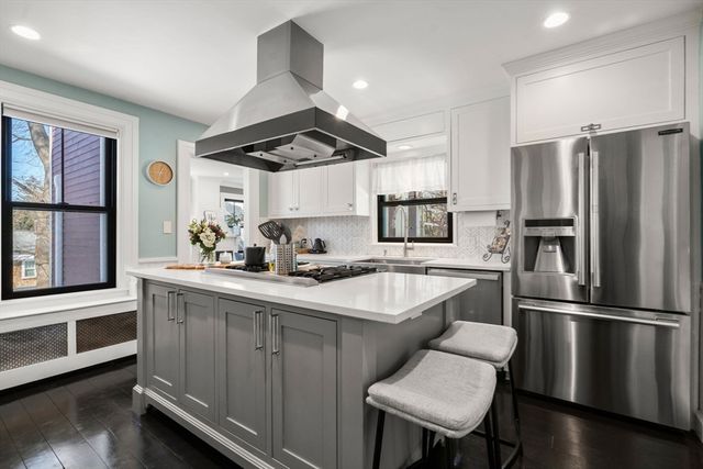 40 Kimlo Rd, Wellesley, MA 02481