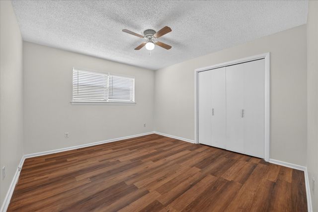 4900 Inverness Avenue, Fort Worth, TX 76132