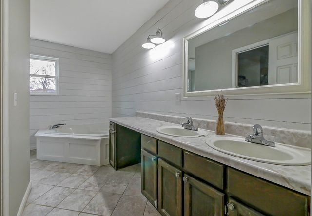 100 Tripp Lane, Trenton, GA 30752