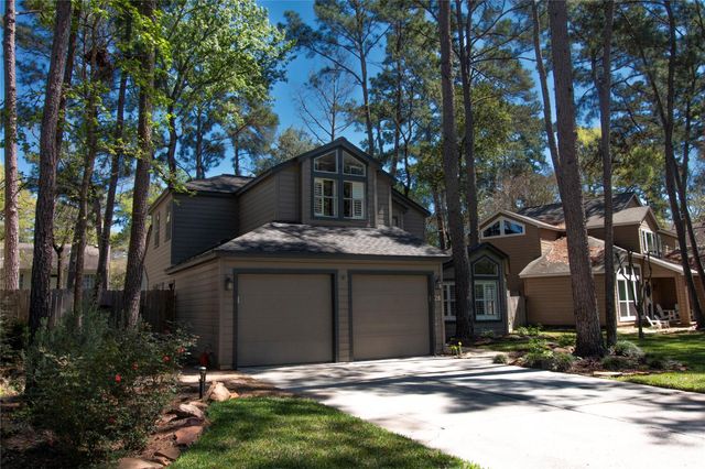 26 Shallow Pond Place, The Woodlands, TX 77381