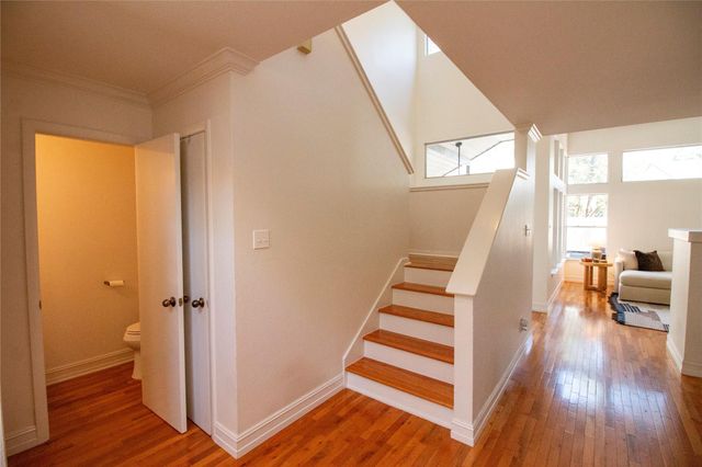 26 Shallow Pond Place, The Woodlands, TX 77381